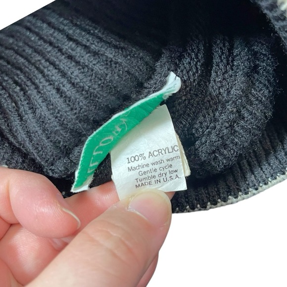 Vintage Willow Ridge Medium Black Sweter Cream Hemlines Embroidered Old Money - Picture 8 of 12